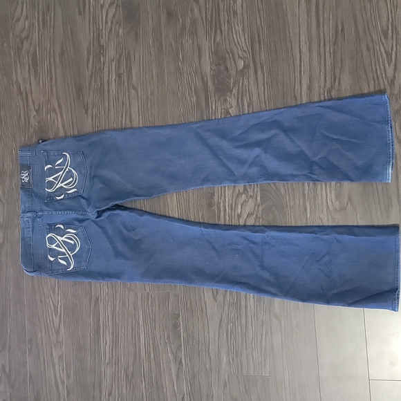 Jeans - Picture 2 of 2